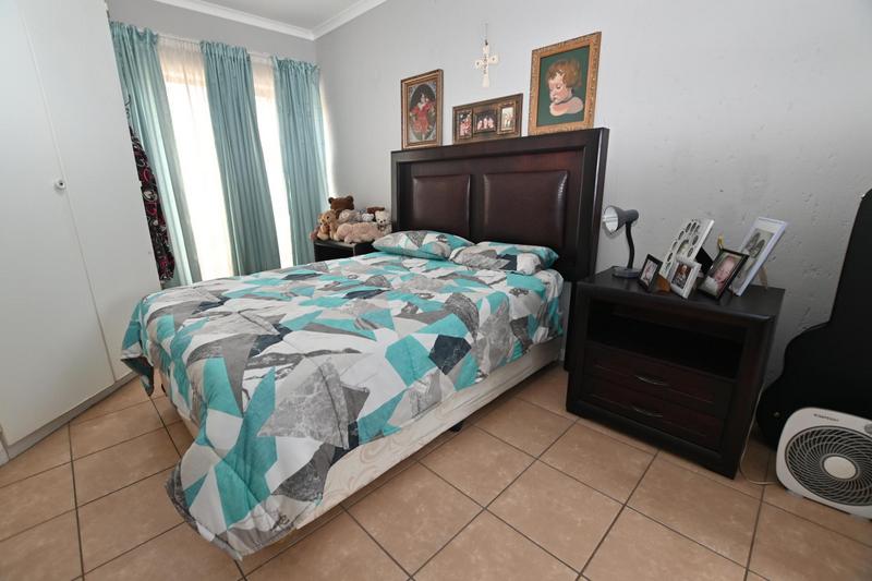 To Let 1 Bedroom Property for Rent in Paulshof Gauteng