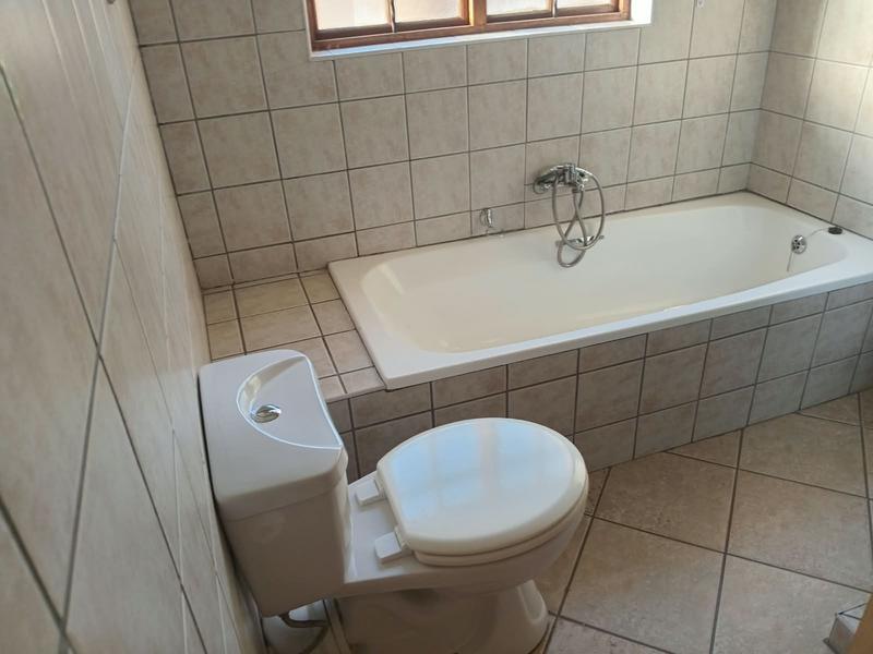 To Let 3 Bedroom Property for Rent in Comet Gauteng