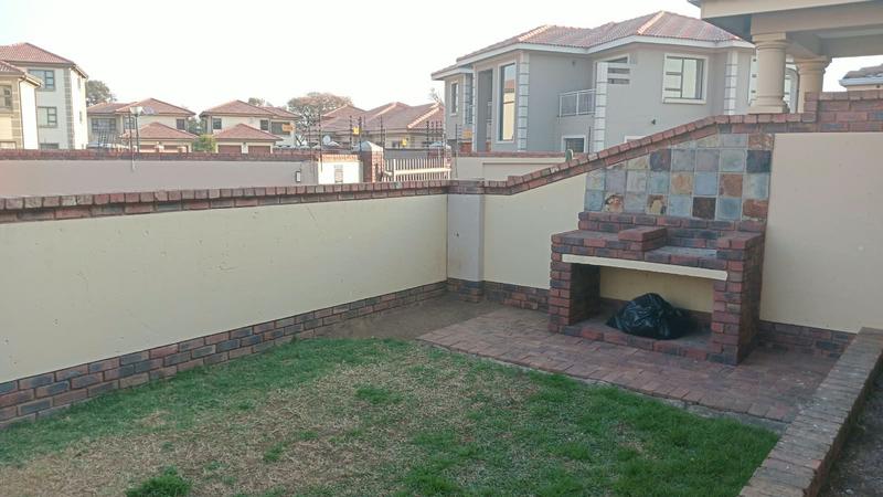 To Let 3 Bedroom Property for Rent in Comet Gauteng