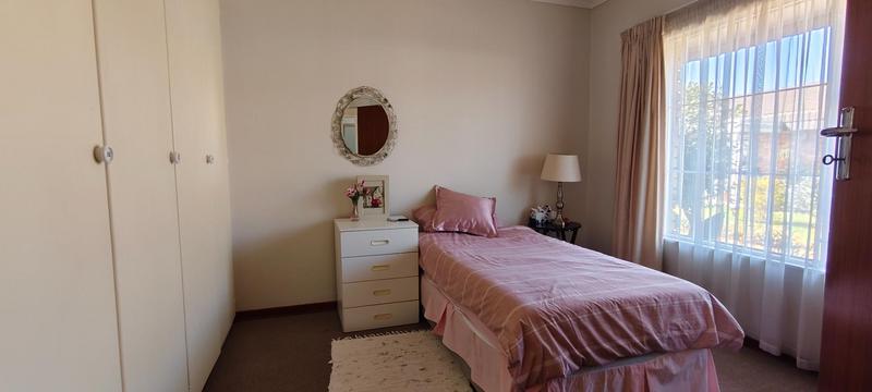To Let 2 Bedroom Property for Rent in Norton Park Gauteng