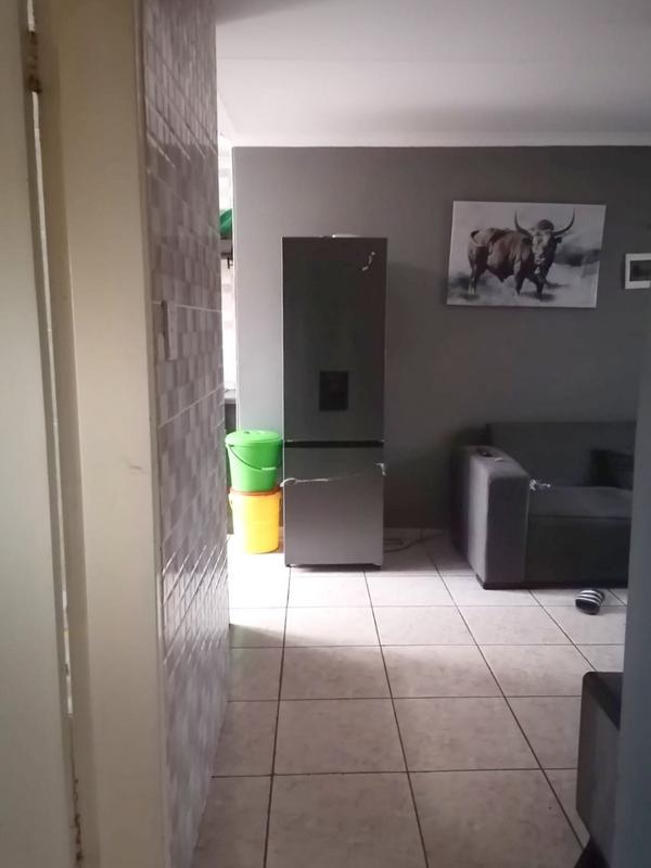 2 Bedroom Property for Sale in Bram Fischerville Gauteng