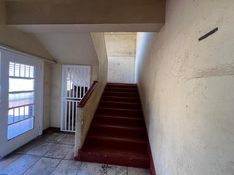 1 Bedroom Property for Sale in Kenilworth Gauteng