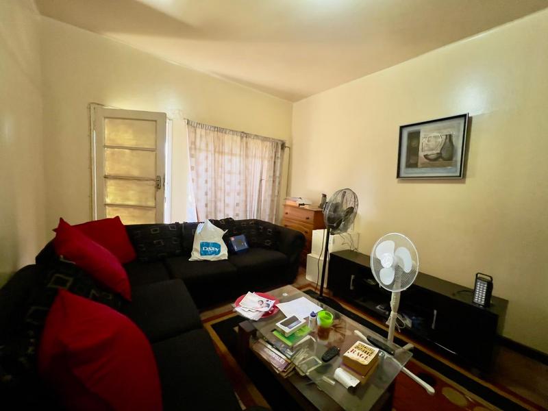 1 Bedroom Property for Sale in Kenilworth Gauteng