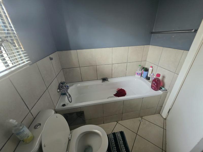 3 Bedroom Property for Sale in Crystal Park Gauteng