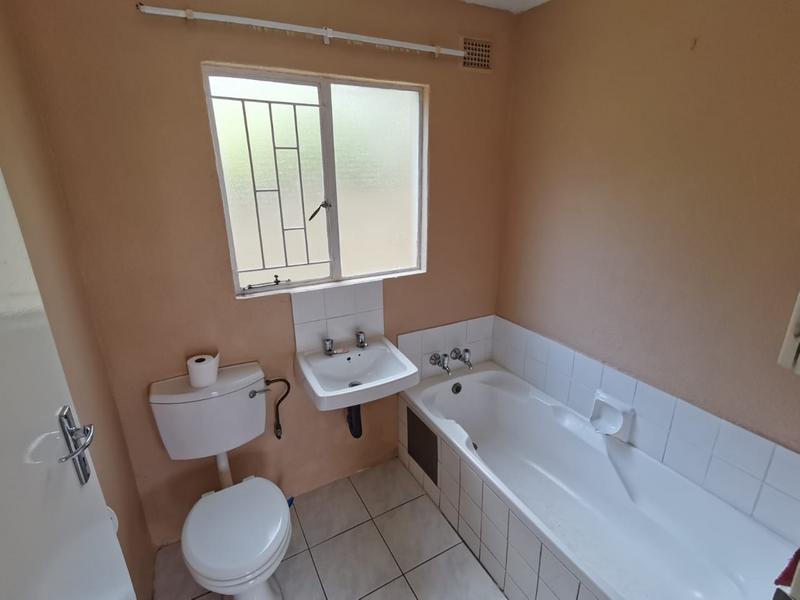 To Let 1 Bedroom Property for Rent in Eden Glen Gauteng