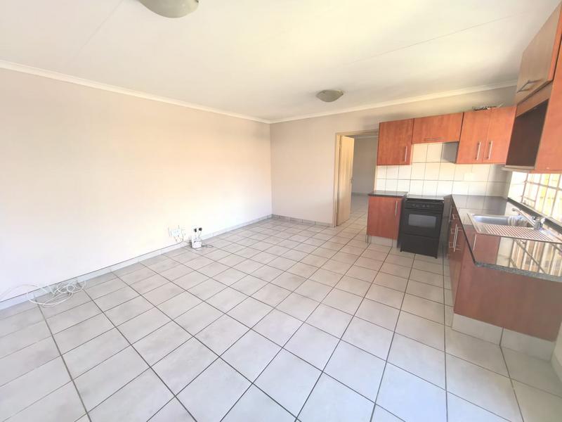 To Let 1 Bedroom Property for Rent in Edenvale Gauteng