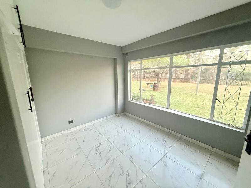 1 Bedroom Property for Sale in Vanderbijlpark CE 1 Gauteng