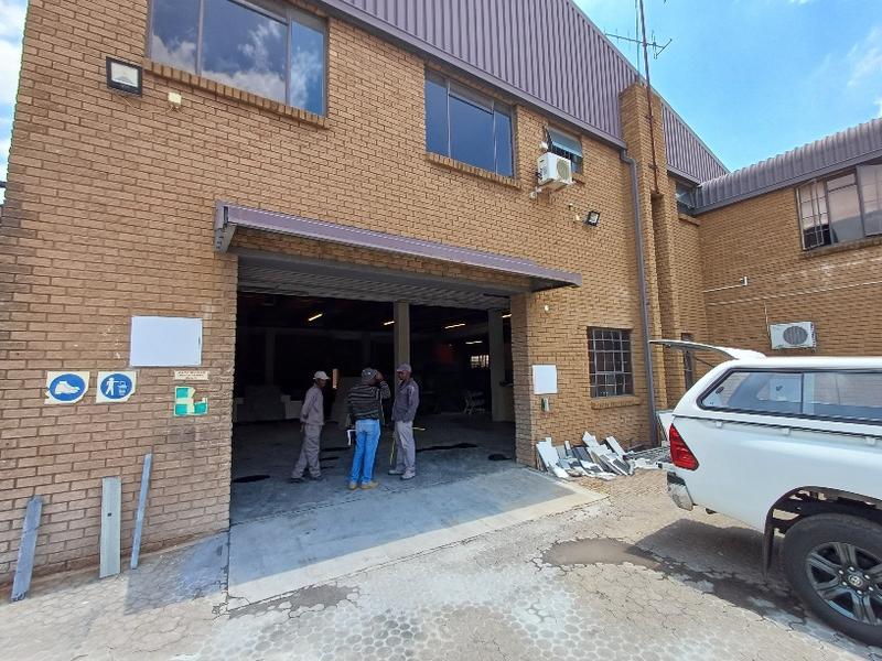 To Let Commercial Property for Rent in Hennopspark Gauteng