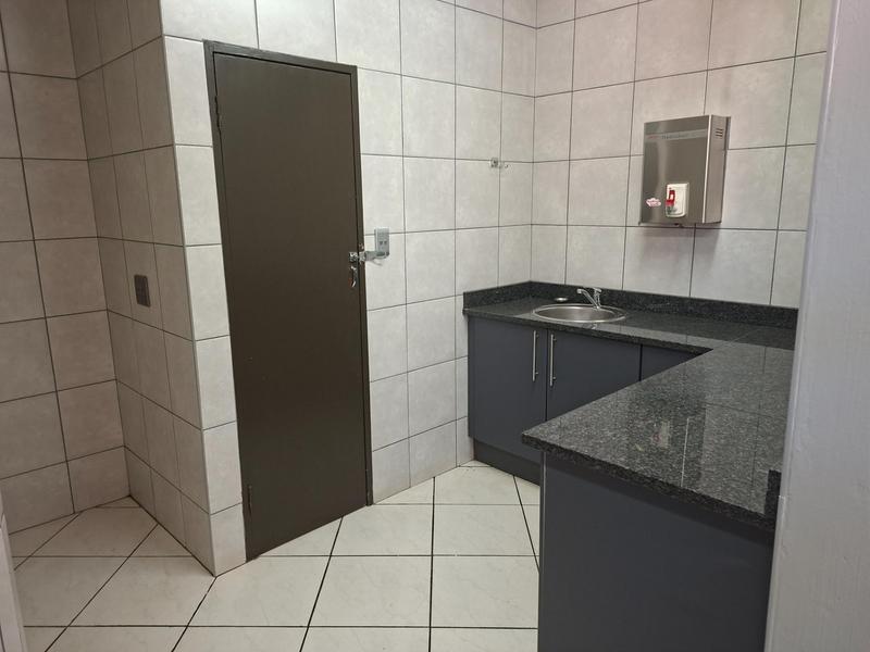 To Let Commercial Property for Rent in Doornkloof Gauteng
