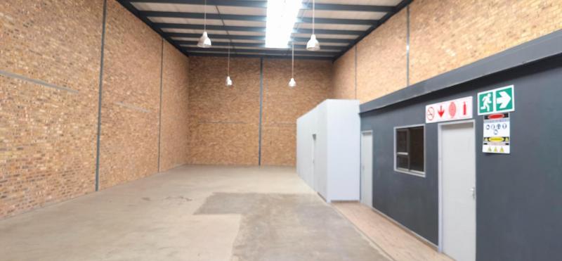 To Let Commercial Property for Rent in N4 Gateway Industrial Park Gauteng