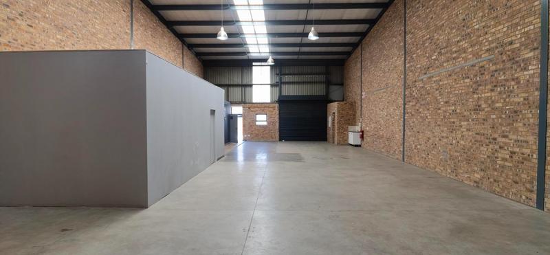 To Let Commercial Property for Rent in N4 Gateway Industrial Park Gauteng