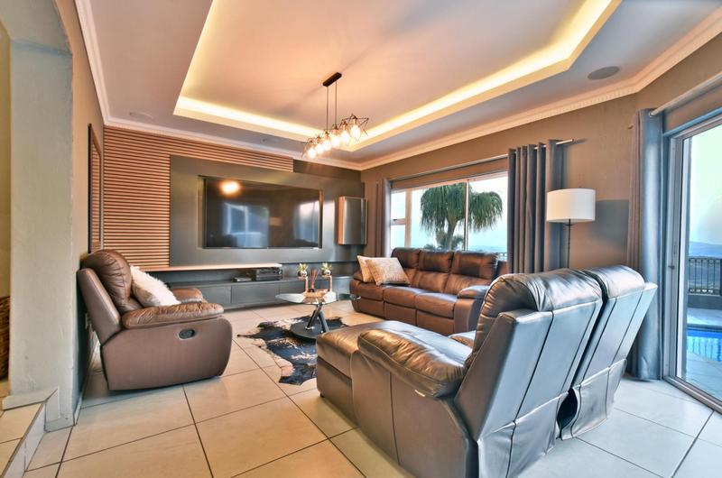 5 Bedroom Property for Sale in Glenvista Gauteng