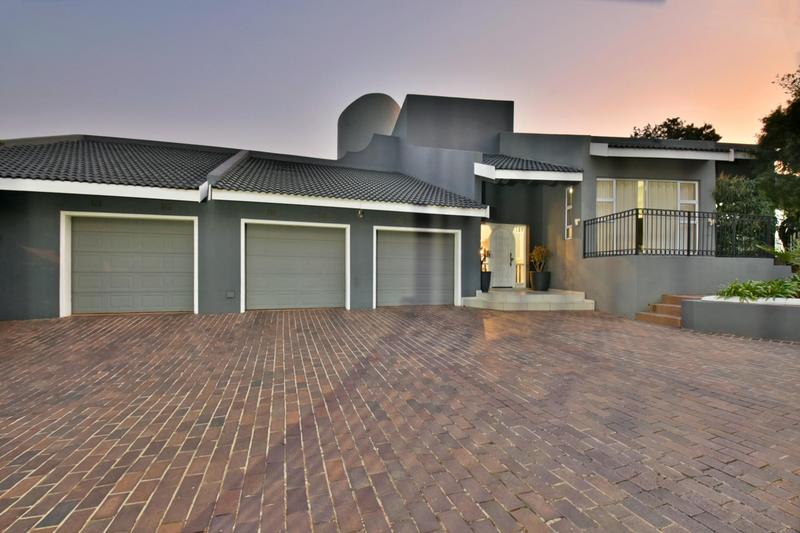 5 Bedroom Property for Sale in Glenvista Gauteng