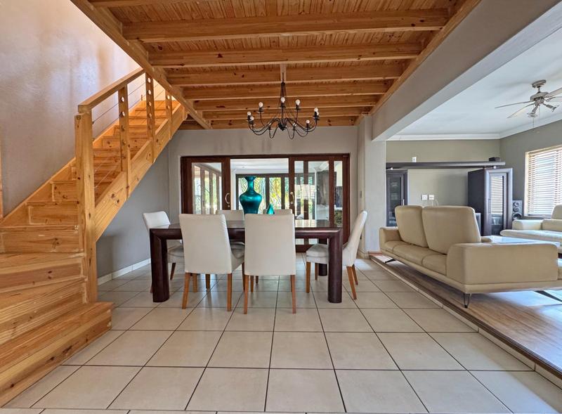 4 Bedroom Property for Sale in Pinehaven Gauteng
