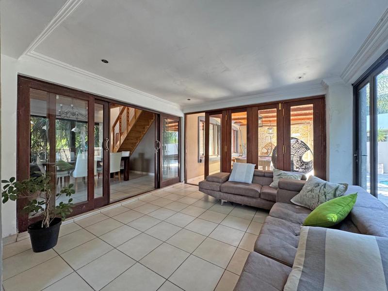 4 Bedroom Property for Sale in Pinehaven Gauteng