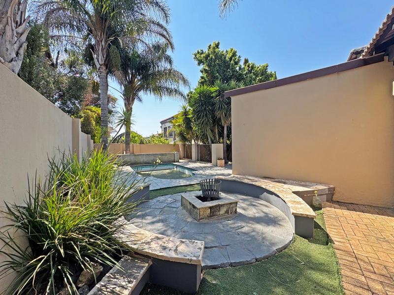 4 Bedroom Property for Sale in Pinehaven Gauteng