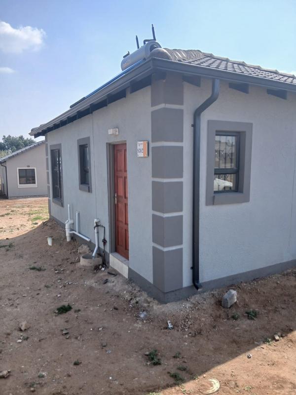 To Let 2 Bedroom Property for Rent in Reigerpark Gauteng