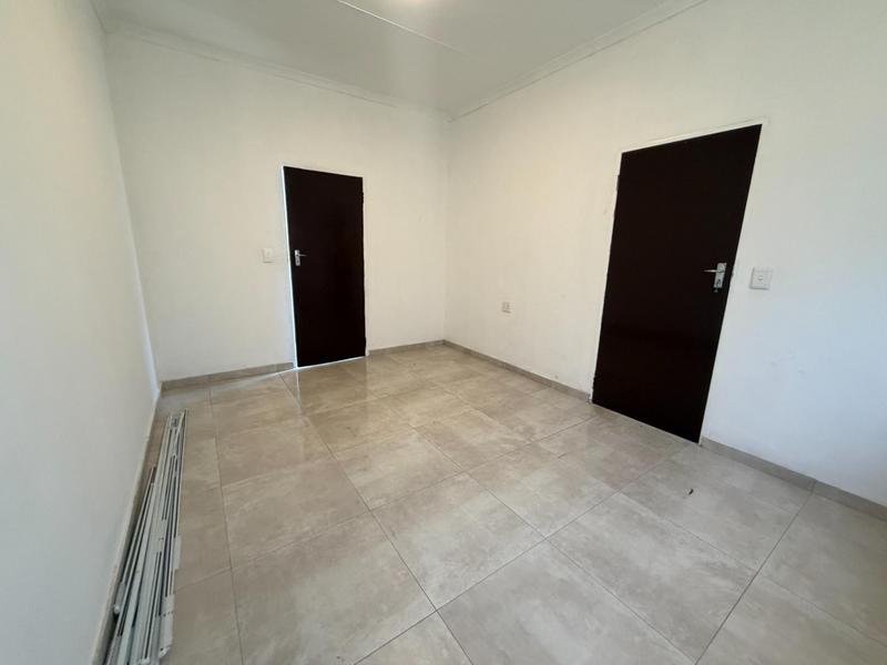 To Let 1 Bedroom Property for Rent in Laudium Gauteng