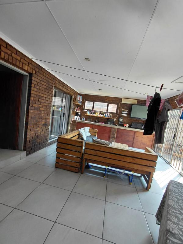 4 Bedroom Property for Sale in Vanderbijlpark SE 4 Gauteng