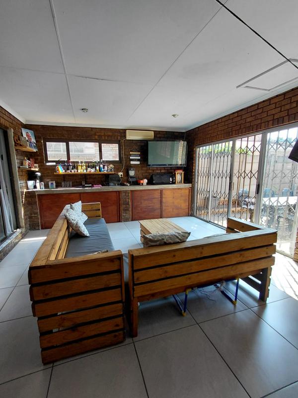 4 Bedroom Property for Sale in Vanderbijlpark SE 4 Gauteng