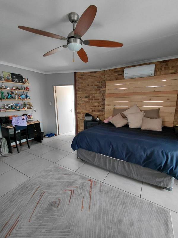 4 Bedroom Property for Sale in Vanderbijlpark SE 4 Gauteng
