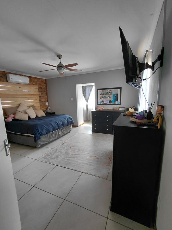 4 Bedroom Property for Sale in Vanderbijlpark SE 4 Gauteng