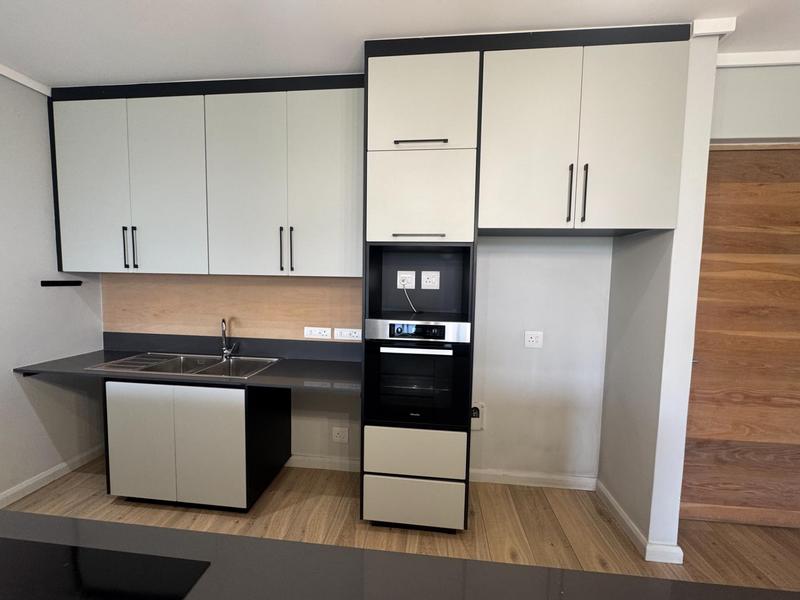 To Let 2 Bedroom Property for Rent in Ascend to Midstream Gauteng