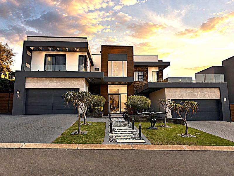 5 Bedroom Property for Sale in Midstream Ridge Gauteng