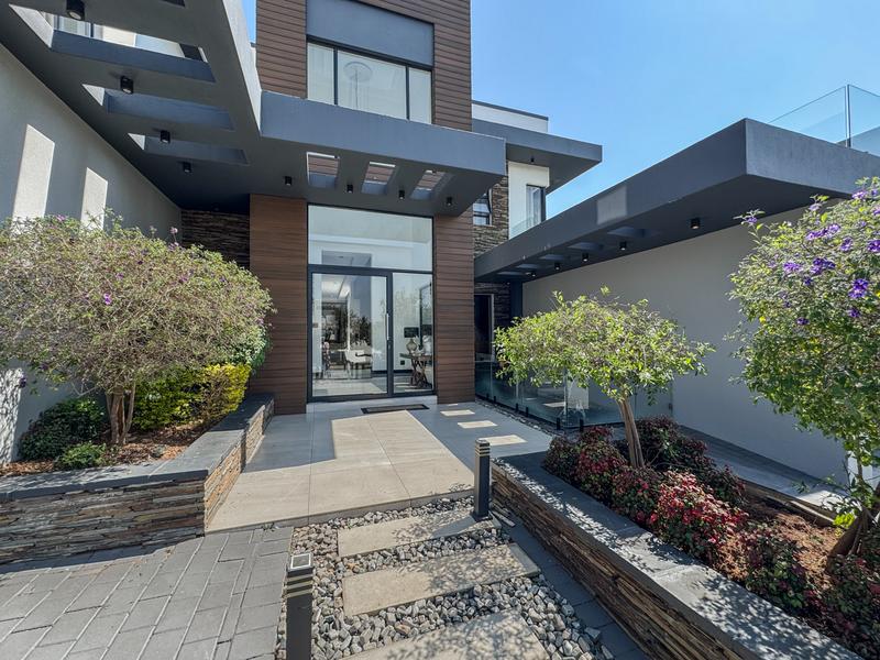 5 Bedroom Property for Sale in Midstream Ridge Gauteng