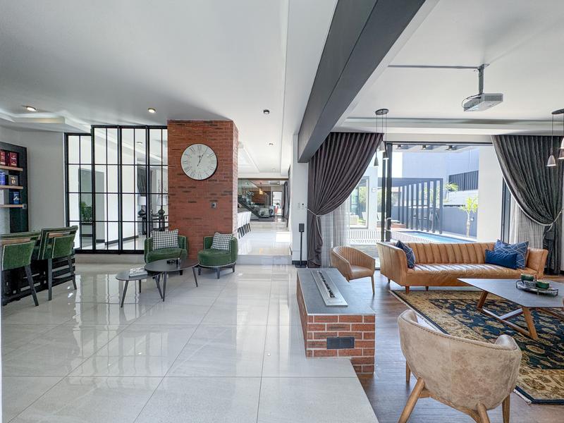 5 Bedroom Property for Sale in Midstream Ridge Gauteng