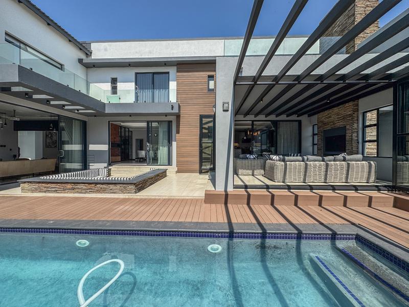 5 Bedroom Property for Sale in Midstream Ridge Gauteng