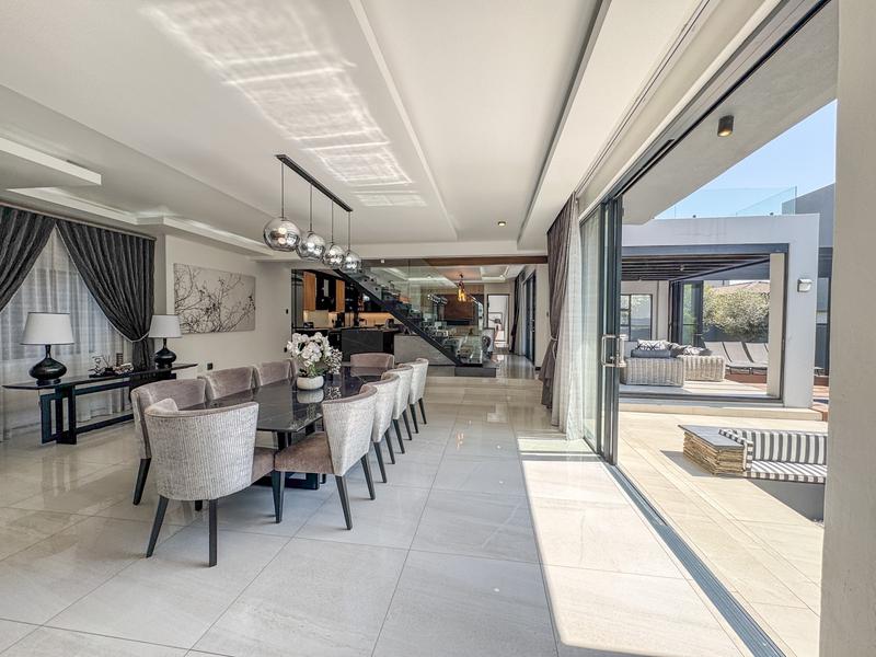 5 Bedroom Property for Sale in Midstream Ridge Gauteng