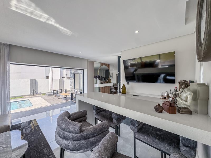 4 Bedroom Property for Sale in Midstream Heights Gauteng