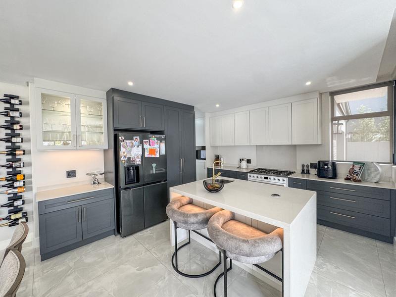 4 Bedroom Property for Sale in Midstream Heights Gauteng