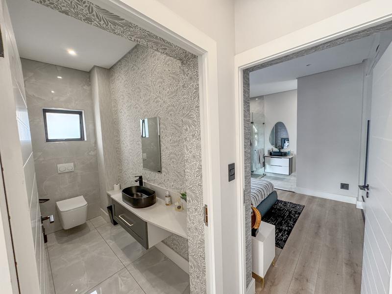 4 Bedroom Property for Sale in Midstream Heights Gauteng