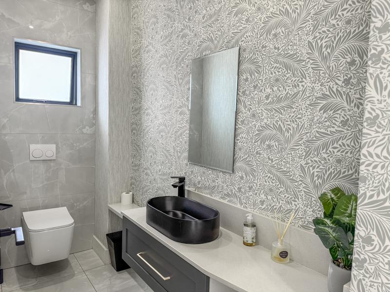 4 Bedroom Property for Sale in Midstream Heights Gauteng