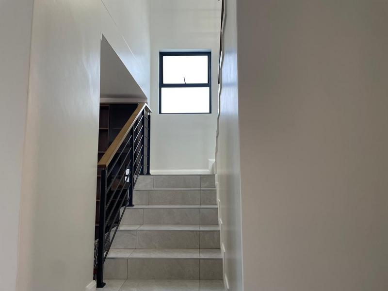 4 Bedroom Property for Sale in Fountainbrook Estate Gauteng