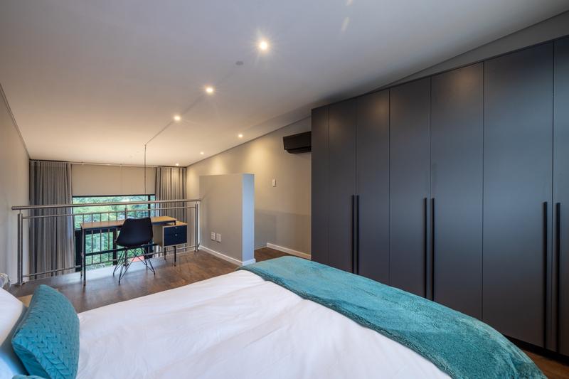 16 Bedroom Property for Sale in Nieuw Muckleneuk Gauteng