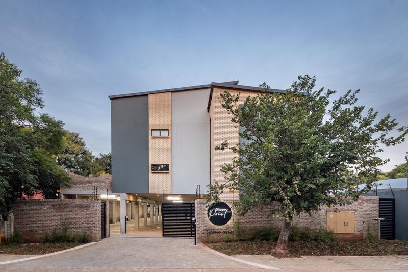 16 Bedroom Property for Sale in Nieuw Muckleneuk Gauteng