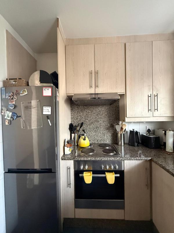 To Let 2 Bedroom Property for Rent in Essexwold Gauteng