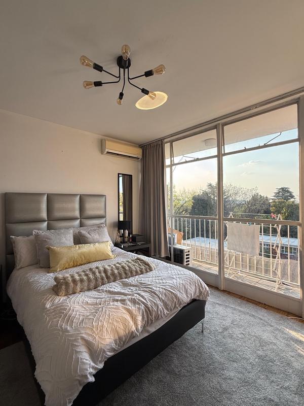 To Let 2 Bedroom Property for Rent in Essexwold Gauteng