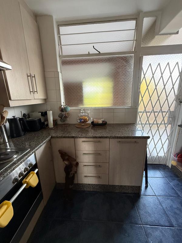 To Let 2 Bedroom Property for Rent in Essexwold Gauteng