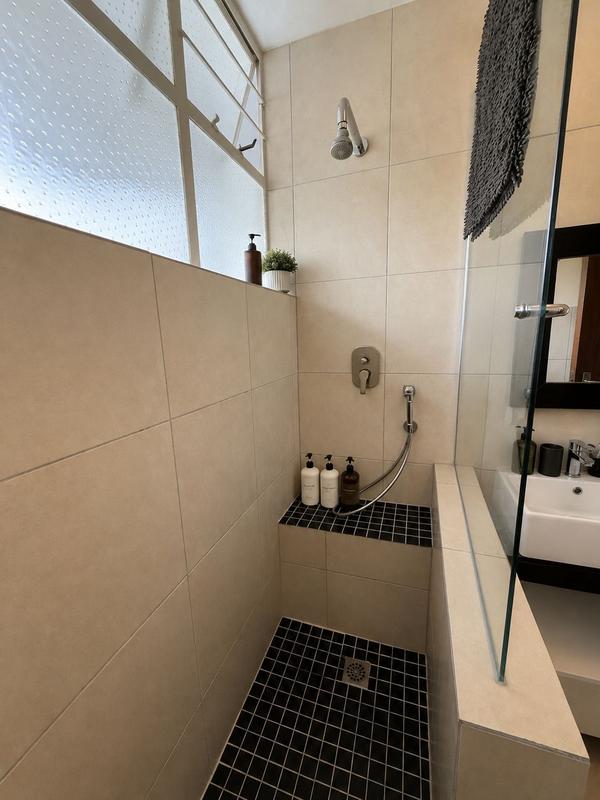To Let 2 Bedroom Property for Rent in Essexwold Gauteng