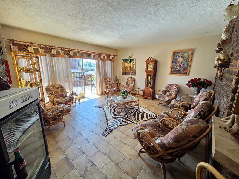 5 Bedroom Property for Sale in Magalieskruin Gauteng