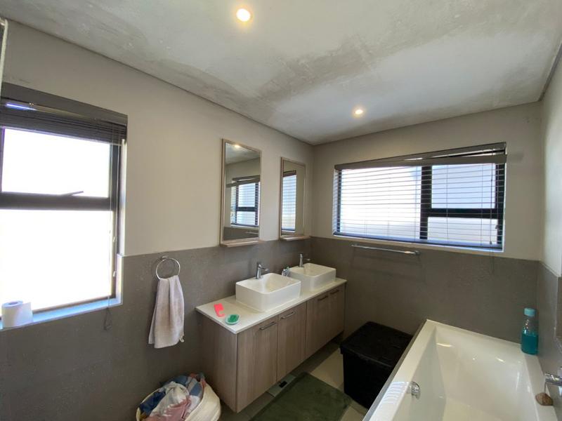 3 Bedroom Property for Sale in Montana Gauteng