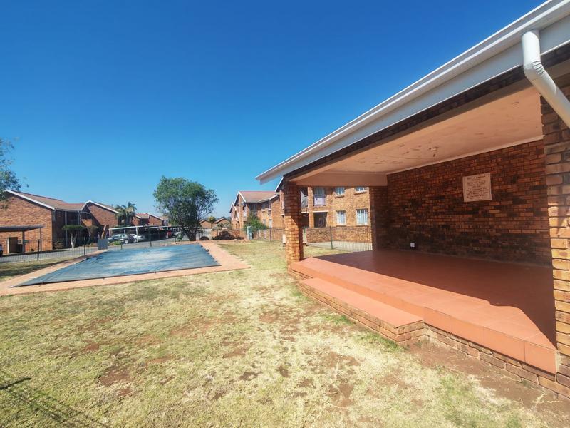 2 Bedroom Property for Sale in Highveld Gauteng