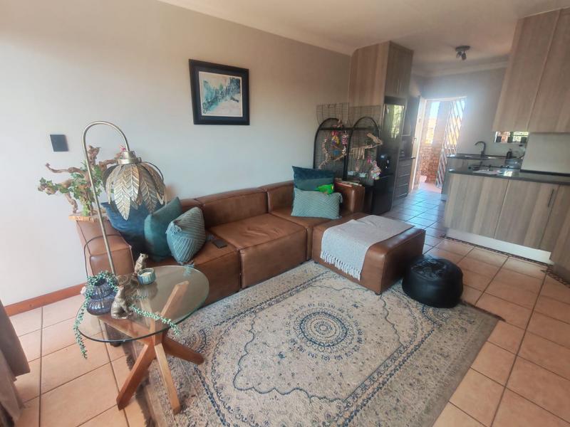 2 Bedroom Property for Sale in Highveld Gauteng
