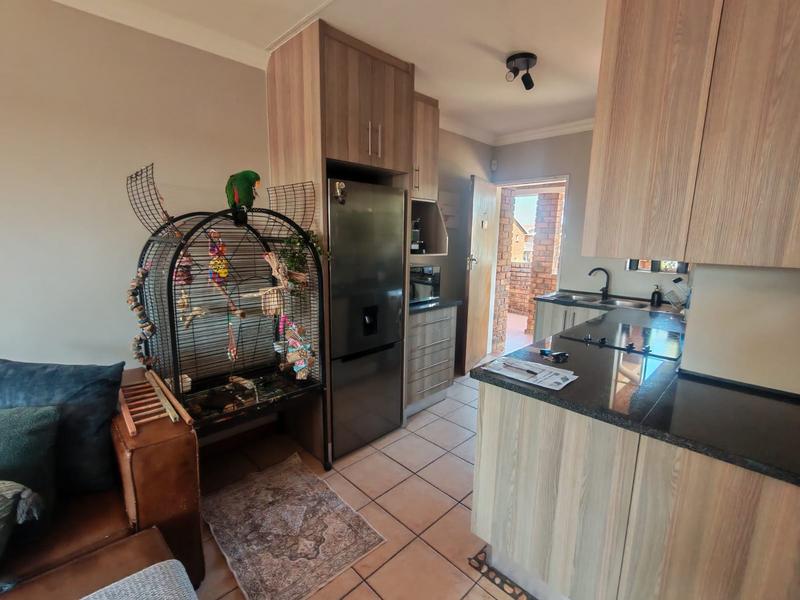 2 Bedroom Property for Sale in Highveld Gauteng