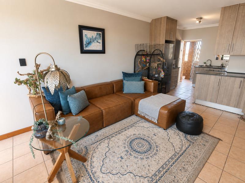 2 Bedroom Property for Sale in Highveld Gauteng