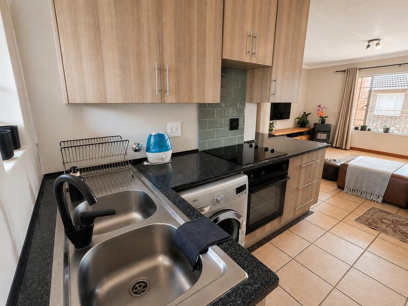 2 Bedroom Property for Sale in Highveld Gauteng